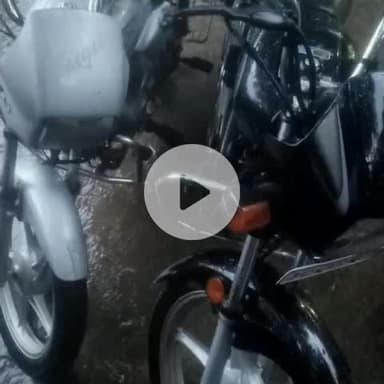 चांडिल: ताजनगर उत्क्रमित मध्य विद्यालय के पास लावारिस हालत में मिली दो हीरो स्प्लेंडर बाइक पुलिस ने की ज़ब्त