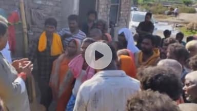 मोतिहारी: मोतिहारी में प्रधानमंत्री के आगमन को लेकर गन्ना एवं उद्योग मंत्री ने बनकटी में आम लोगों को दिया आमंत्रण पत्र