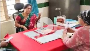 త్రిపురారం: మండలంలోని పలు ప్రాథమిక ఆరోగ్య కేంద్రాలను ఆకస్మికంగా తనిఖీ చేసిన జిల్లా ఇమ్యునైజేషన్ అధికారి డాక్టర్ పద్మ