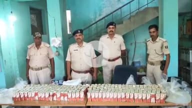 मोतिहारी: मोतिहारी ALTF टीम ने विभिन्न थाना क्षेत्रों से 535 लीटर देसी शराब की बरामद, 6 गिरफ्तार
