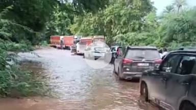 कनवास: दरा नाले में 4 फीट तक पहुंचा जलस्तर, उफान से कोटा-झालावाड़ मार्ग जाम, दोनों ओर लगी वाहनों की लंबी कतारें