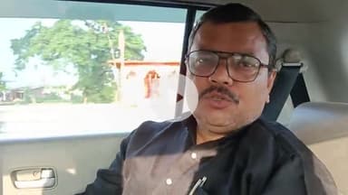 लालू जी ने कभी भूरा बाल साफ करो का नारा नहीं दिया।जो लोग ये आरोप लगाते आ रहे हैं वे इस मुद्दे पर कोई साक्ष्य नहीं दे सके हैं...
समरेंद्र कुणाल,राजद कटिहार।