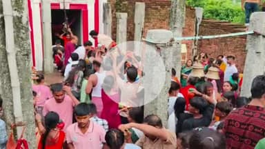 राजगीर: सावन की पहली सोमवारी पर राजगीर के बाबा सिद्धनाथ मंदिर में उमड़ा आस्था का सैलाब, भक्तों ने किया जलाभिषेक