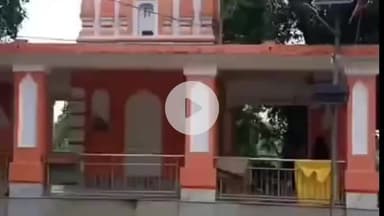 सुल्तानपुर: श्रावण मास के पहले सोमवार को कादीपुर के शिवालयों में भक्तों ने किया जलाभिषेक