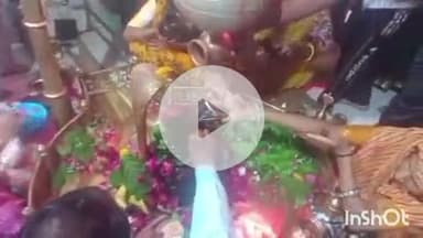 बारां: सावन के पहले सोमवार पर मनिहारा धाम भूतेश्वर महादेव मंदिर में उमड़ी भक्तों की भीड़, भक्तों ने किया जलाभिषेक