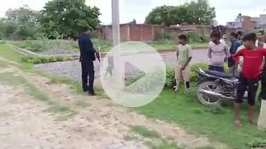 घाटमपुर: घाटूखेड़ा गांव में चारपाई पर मिला युवक का रक्तरंजित शव, पुलिस डॉग स्क्वायड की मदद से जांच में जुटी