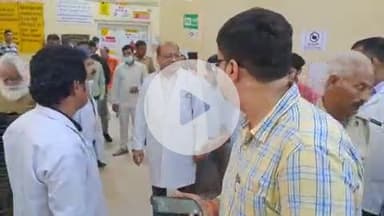 फिरोज़ाबाद: सरकारी ट्रामा सेंटर में स्टाफ के साथ हुई मारपीट के बाद इमरजेंसी सेवाएं हुईं ठप