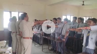 स्लीमनाबाद: थाना स्लीमनाबाद पुलिस ने ग्रेस मिशन स्कूल में चलाया नशामुक्ति अभियान, नशे से दूरी को बताया ज़रूरी