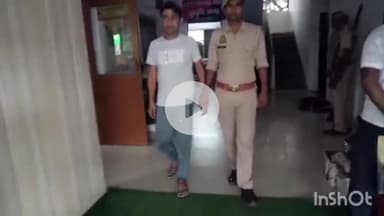 अमरोहा: अमरोहा पुलिस ने बदमाशों पर कार्रवाई करते हुए गांव जमापुर से जुए के मामले में फरार एक आरोपी को किया गिरफ्तार