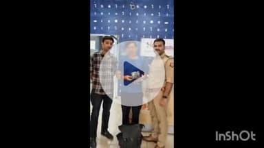 कमांड सेंटर प्रभारी राजेश सिंह ने वियतनाम निवासी पर्यटक का पासपोर्ट 1 घंटे के अंदर ढूंढकर लौटाया