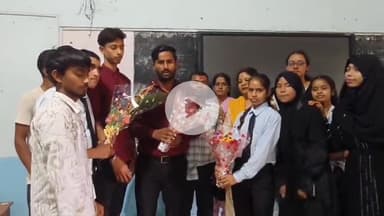 कोडरमा: छात्र नेता मोहम्मद सद्दाम के प्रयास से छात्रों को मिली राहत, जे.जे. कॉलेज में ही जारी रहेगी 12वीं की पढ़ाई