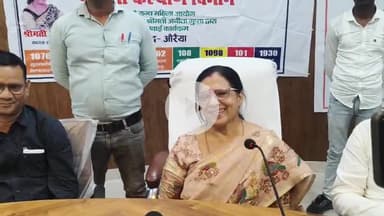 खबर औरैया से महिला आयोग की सदस्य अनीता गुप्ता ने सूनी जन समस्याएं