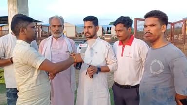 #सीतापुर ब्लाक एलिया ग्राम सभा तिहार में गौशाला की  अव्यवस्था तड़फ तड़फ कर मर रही है  बजरंग दल के कार्यकर्ता मौके पर