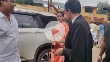 बेगूसराय: अभिनेत्री अक्षरा सिंह बेगूसराय कोर्ट पहुंची, मिली जमानत, जमानत मिलने के बाद हुईं रवाना