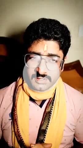 देशद्रोहियों को सरकारी स्कूल चाहिए?