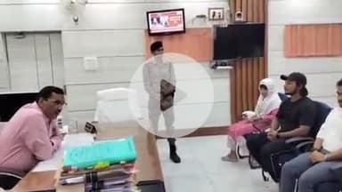 गोपालगंज: प्रधानमंत्री बाल देखरेख योजना: डीएम कार्यालय में 5 बच्चों ने डीएम से की भेंट