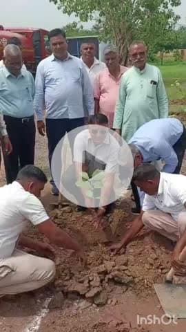भरतपुर: आरएसी बटालियन ने लोहागढ़ स्टेडियम में पौधारोपण कार्यक्रम का आयोजन किया