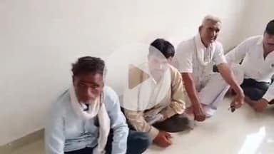 निवाई: जयपुर मानसरोवर में 6 अक्टूबर को किसान हुंकार रैली को लेकर निजी महाविद्यालय में किसानों की बैठक आयोजित हुई