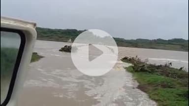 दीगोद: मंडावरा चंबल नदी पर 2 फीट पानी, रोटेदा मार्ग आज भी बंद, पुलिस कर रही गश्त