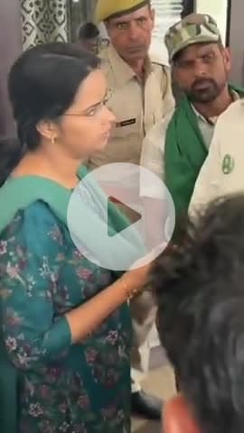 @हापुड स्थानीय समस्याओं को लेकर ज्ञापन।
#Hapur : Memorandum regarding local problems.
@rajendra_yadav 
#National_President
#भारतीय_किसान_संगठन