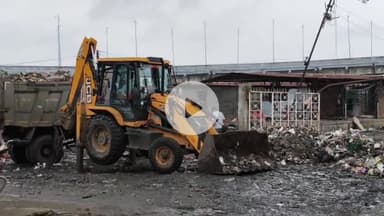 बीना: ग्रामीणों के विरोध के बाद नई सब्जी मंडी में डाला जा रहा कचरा, सीएमओ बोले- पुलिस को भेजा पत्र