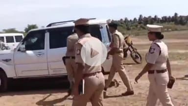 ஆவுடையார் கோவில்: கருங்கோழி காடு கண்மாயில் பிரவீன் என்ற பெண் உடல் முழுவதும் ரத்த காயங்களுடன் பிணமாக மீட்பு SP அபிஷேக் குப்தா நேரடி விசாரணை