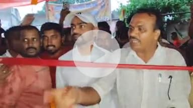 देवघर: प्रणय वाटिका के समीप विधायक जयराम महतो ने लोकतांत्रिक क्रांतिकारी मोर्चा के शिविर का उद्घाटन किया