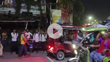 कटिहार: कटिहार में सिपाही भर्ती परीक्षा के लिए उमड़ी भीड़, ट्रेन व बस न मिलने से अफरा-तफरी