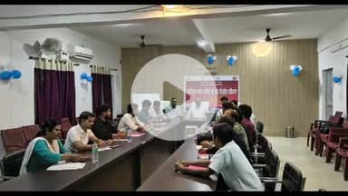 कोडरमा: सिविल सर्जन सभागार, कोडरमा में यक्ष्मा कार्यक्रम के तहत नवनियुक्त कर्मियों को प्रशिक्षण दिया गया