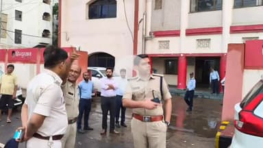 पटना ग्रामीण: पटना जंक्शन पर बढ़ते ट्रैफिक जाम से निजात दिलाने के लिए ट्रैफिक एसपी अपराजित लोहान ने किया निरीक्षण