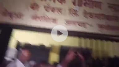 कप्तानगंज: कुशीनगर में खाद की कालाबाज़ारी पर कृषि मंत्री के निरीक्षण का नहीं दिखा असर, रात में हो रही खुलेआम यूरिया की बिक्री