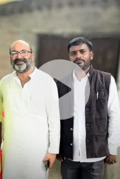 उड़ीसा प्रदेश कांग्रेस प्रभारी एवं पूर्व प्रदेश अध्यक्ष यूपी कांग्रेस व पूर्व विधायक तमकुहीराज आदरणीय श्री अजय कुमार लल्लू जी से शिष्टाचार भेंट।

#संदीप_कुमार_शर्मा
जिला पंचायत सदस्य, प्रत्याशी वार्ड नं-12 क्षेत्र-दक्षिणी,कुशी