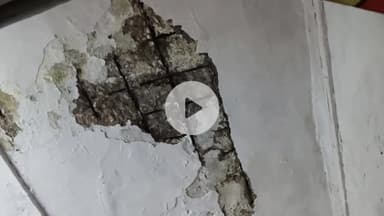 बीना: पूर्वी रेलवे कॉलोनी में जर्जर क्वार्टर की छत गिरने से रिटायर्ड कर्मचारी घायल, बड़ा हादसा टला