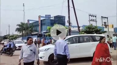 दुर्ग: शिवाजी नगर खुर्सीपार क्षेत्र का आयुक्त राजीव कुमार पाण्डेय ने जोन आयुक्त अमरनाथ दुबे के साथ गुरुवार सुबह किया निरीक्षण