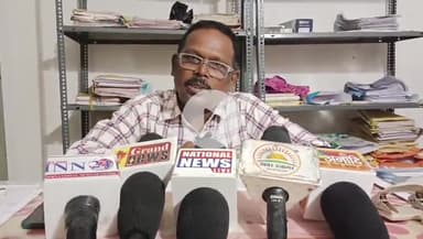 जगदलपुर: पाठ्य पुस्तक निगम जगदलपुर डिपो से 6 जिलों में 355 हाई स्कूलों और 875 संकुल केंद्रों में बांटी गई निशुल्क पुस्तकें