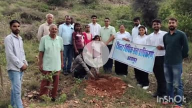 बड़गांव: उदयपुर में रालसा वन एवं बालिका वर्ष 2025 के तहत चीरवा में सृजन की सुरक्षा योजना के अंतर्गत 111 पौधों का रोपण