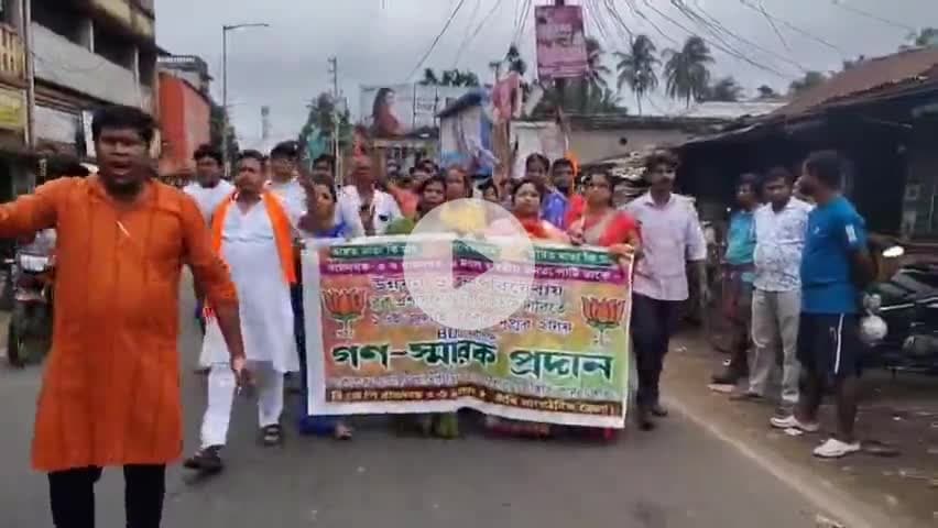 রামনগর ২: রামনগর ২ ব্লকের বিডিও-র কাছে একাধিক অভিযোগ ও সমাধানের প্রস্তাব পেশ