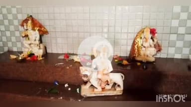 सिसई: सिसई थाना रोड स्थित शिव मंदिर में अज्ञात व्यक्ति ने माँ दुर्गा की मूर्ति तोड़ी