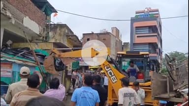 अकलेरा: अकलेरा नगर में पालिका ने चलाया पीला पंजा, दुकानों के बाहर हो रहे अवैध अतिक्रमण को हटाया गया