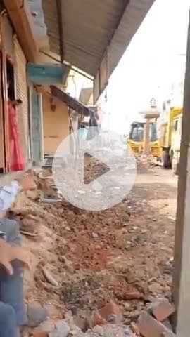 गांगड़तलाई: अतिक्रमण हटाने के बाद नई सड़क निर्माण का रास्ता साफ, कार्रवाई के दौरान सल्लोपाट एवं पुलिस लाइन का जाप्ता तैनात रहा