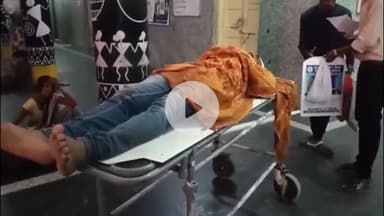 परसमनिया में अज्ञात वाहन ने टहल रहे युवक को मारी टक्कर, युवक गंभीर घायल, एंबुलेंस से सतना जिला अस्पताल भेजा गया