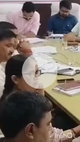 भरतपुर: भरतपुर कलेक्ट्रेट में जनसुनवाई का आयोजन, जिला कलेक्टर ने सुनी ग्रामीणों की समस्याएं