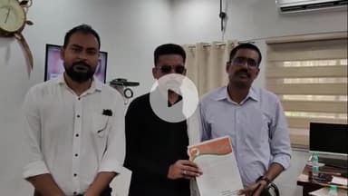 अमरोहा: नौगावां सादात के मौहल्ला बड़ी इमली में मंगल बाजार में नाला बनवाने और सफाई के लिए डीएम को दिया ज्ञापन