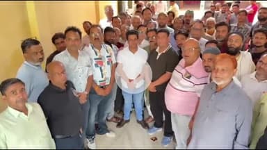 जलेसर: जलेसर में GST विभाग के उत्पीड़न के खिलाफ व्यापारियों ने रविवार से हड़ताल की, मुख्यमंत्री के आश्वासन पर शुक्रवार को खत्म