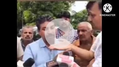 भिवानी: भिवानी में पार्षदों ने सीवर और फ्लू की समस्या PWD SDO के सामने रखी, आपस में हुई कहासुनी