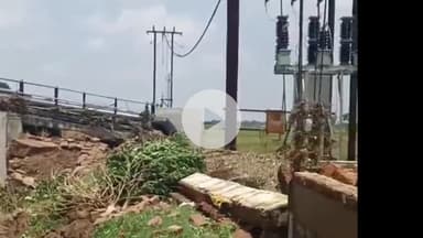 मऊगंज: मऊगंज में बाढ़ से केएनके प्रोजेक्ट का पावर स्टेशन क्षतिग्रस्त, पानी सप्लाई बाधित