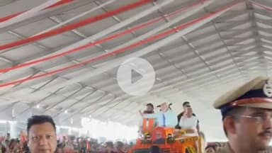 मोतिहारी: मोतिहारी के गांधी मैदान में जनसभा को संबोधित करने पहुंचे प्रधानमंत्री नरेंद्र मोदी