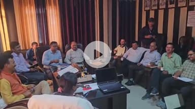 लोहाघाट: नगर लोहाघाट में सीवर ट्रीटमेंट प्लांट बनाने को लेकर विभिन्न विभागीय अधिकारियों की हुई बैठक