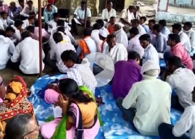 इचाक: दुर्गा पूजा समिति की बैठक संपन्न