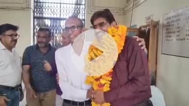 मारवाड़ जंक्शन: मारवाड़ जंक्शन रेलवे स्टेशन पर पदोन्नति प्राप्त जयकुमार गुर्जर का यूनियन एवं रेलवे के आला अधिकारियों ने किया अभिनंदन